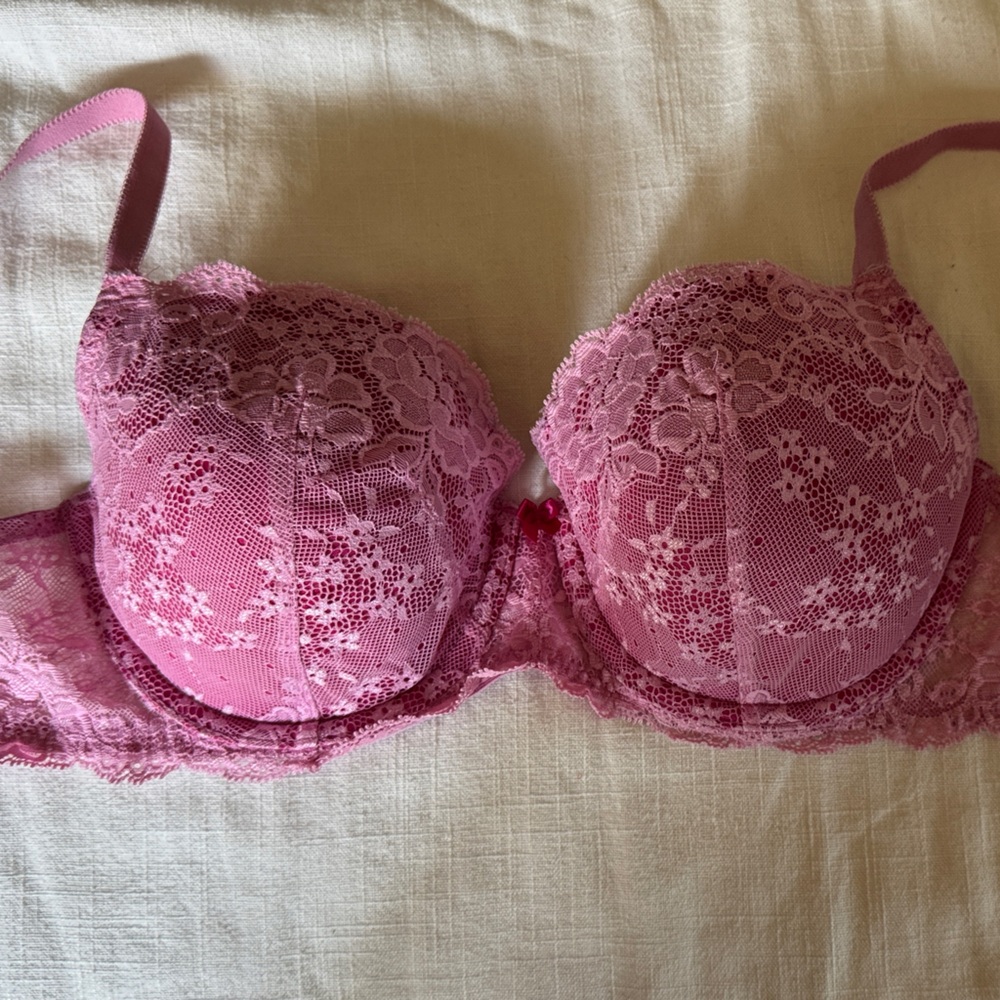 Victoria's Secret Pink Lace Bra